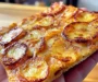 Onion Flatbread: Cozy and Savory Delight for Gatherings